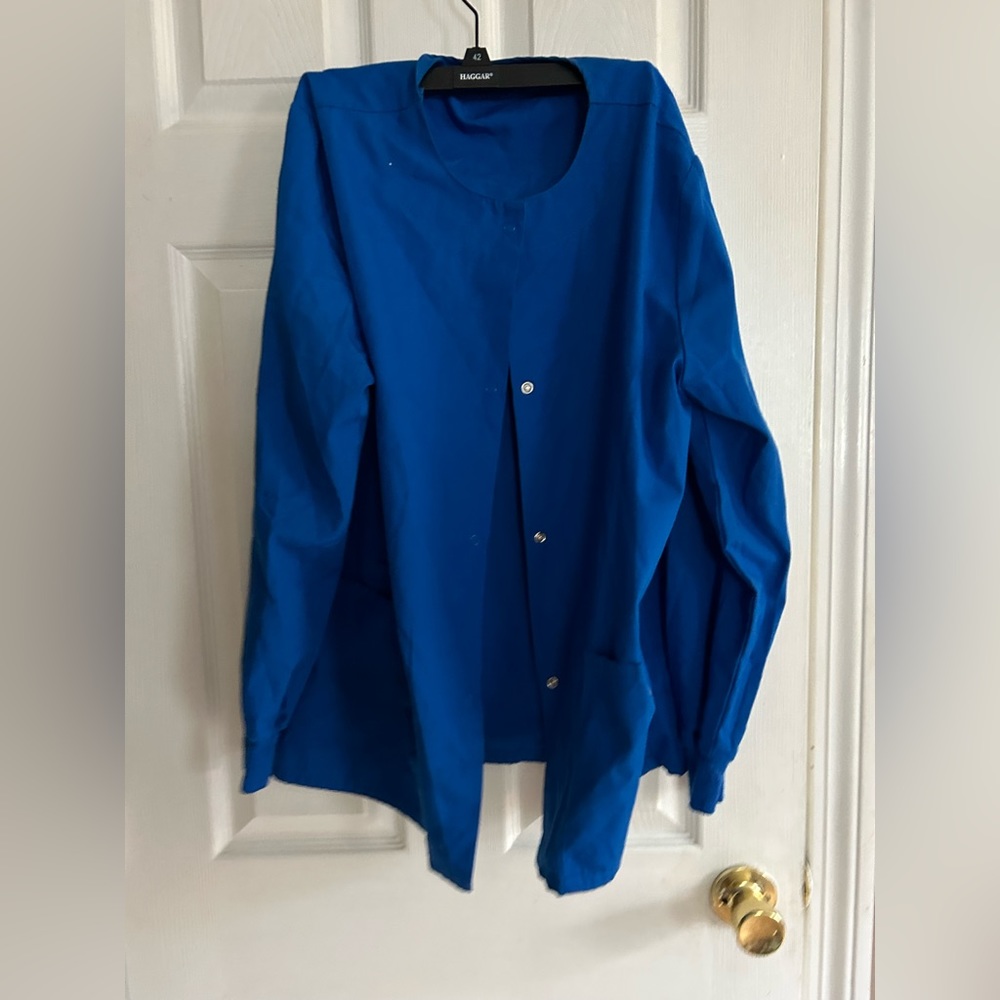 Scrub jacket